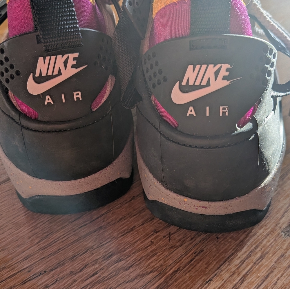 Nike ACG Air Revaderchi - Granite/Red Plum - Picture 6 of 7